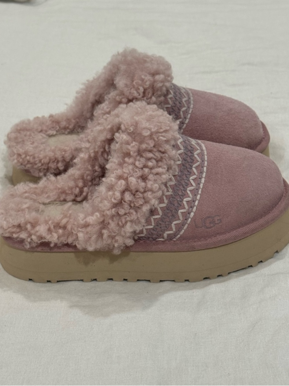 UGG Disquette Atherson slippers in the Rose Grey colorway NEW No Box Size 5 - Picture 2 of 11